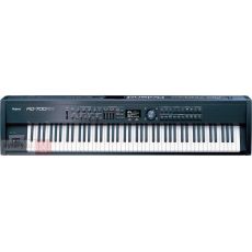 Roland RD 700GX prof. stage piano s excelentní klad. mechanikou TOP zvuk