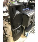 Behringer 215 pasivní 15" dvoupásmový reprobox 250/500W 8 Ohm, plast cover